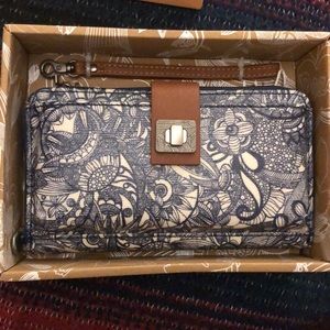 Sakroots large smartphone crossbody